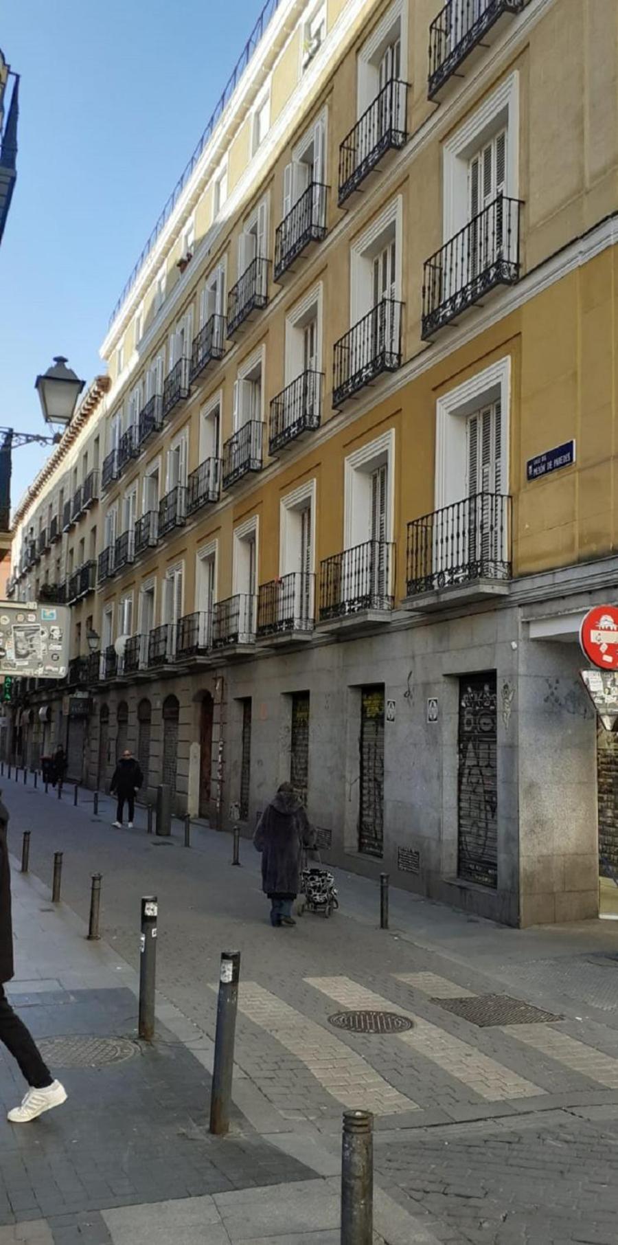 Hostal Daniel Madrid Exterior photo